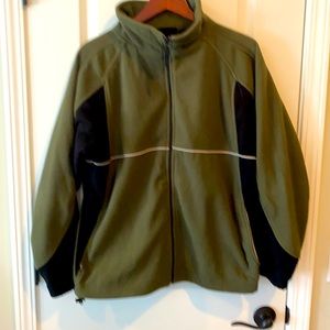 Cozy Warm & Easy care fleece jacket. Unisex M size.